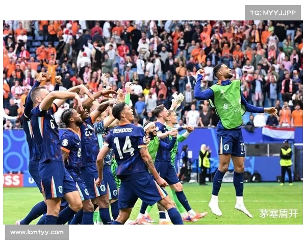 欧冠赛场风云再起 争霸之路激烈展开 各豪门如何冲击最终荣耀